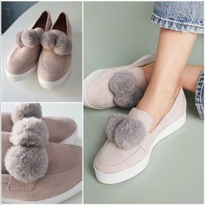 ANTHROPOLOGIE SNEAKER brand (ALL BLACK). EUC condition Sz 8